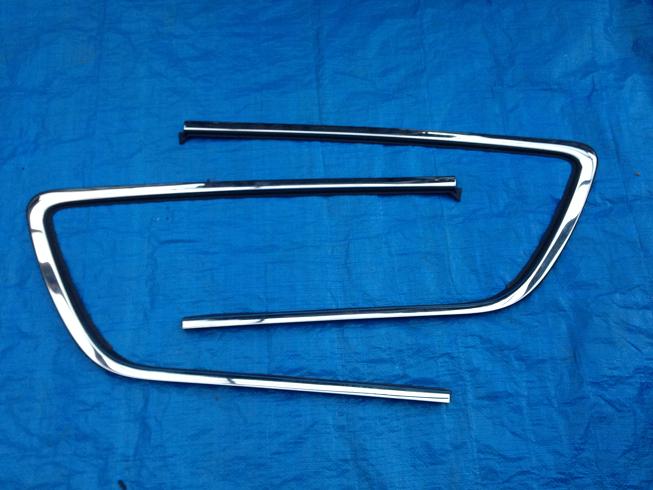 фото №1, Chrysler pacifica 16 17 скло кузовна молдинг