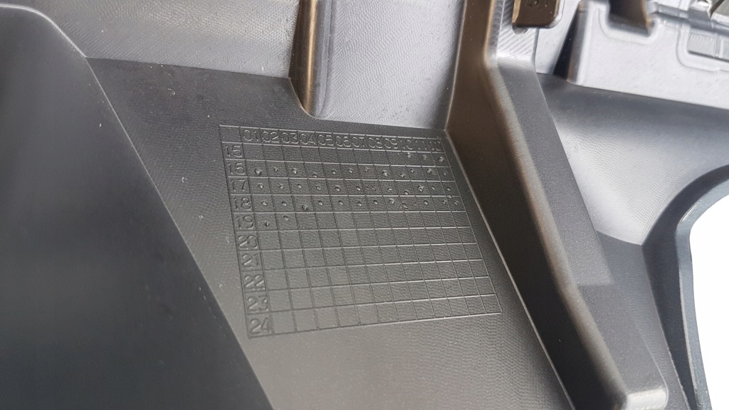 фото №11, Audi оригінальний номер 8v4807511l бампер