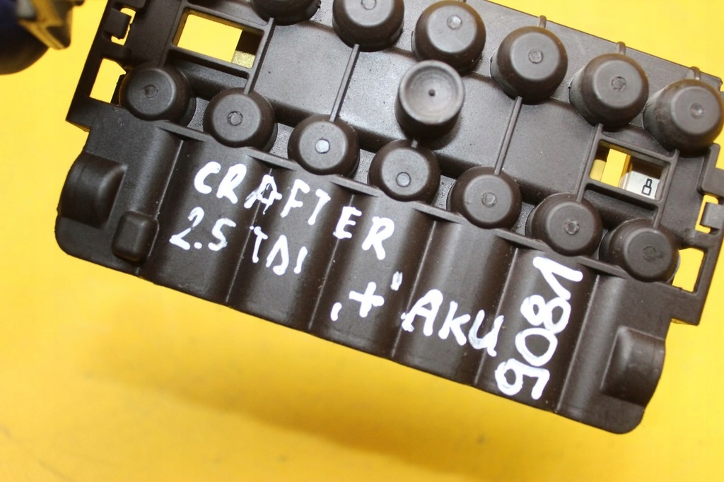 фото №6, Коробка предохранителей na аккумулятор crafter 2.5