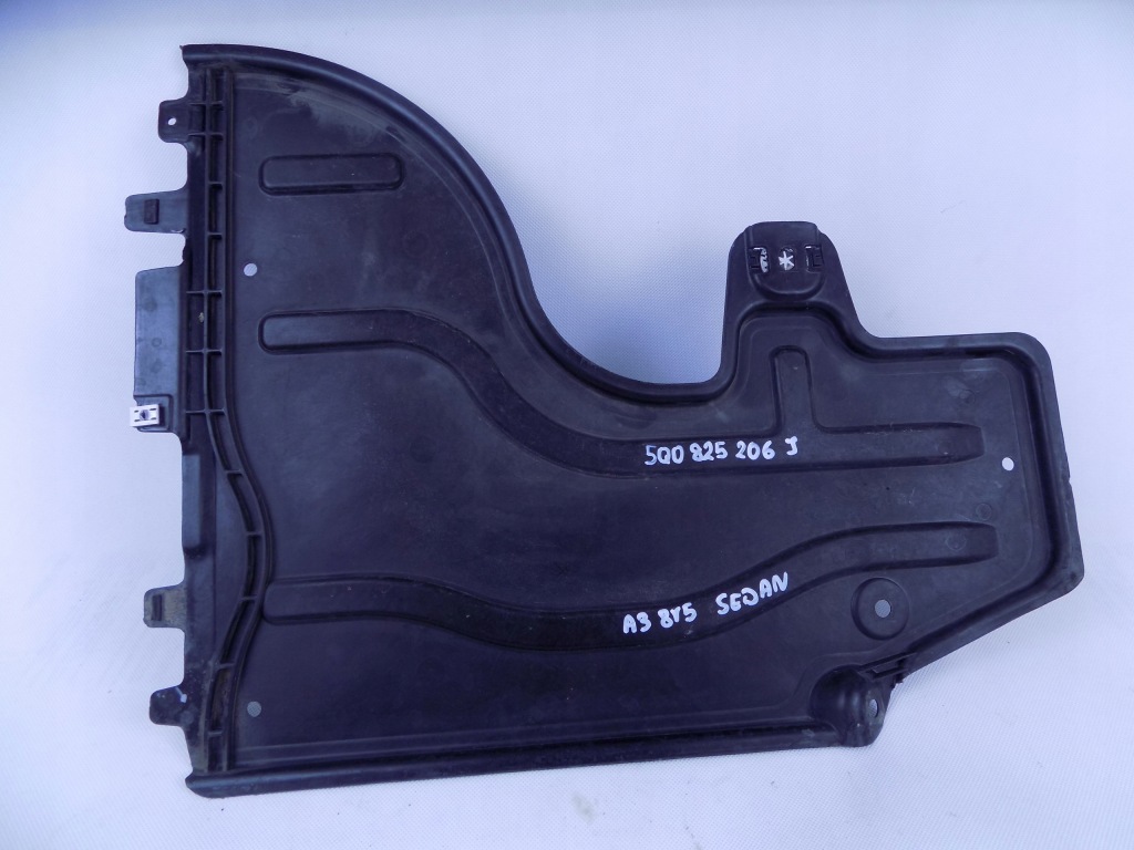 Купить Audi vw seat накладка подвеска 5q0825206j
