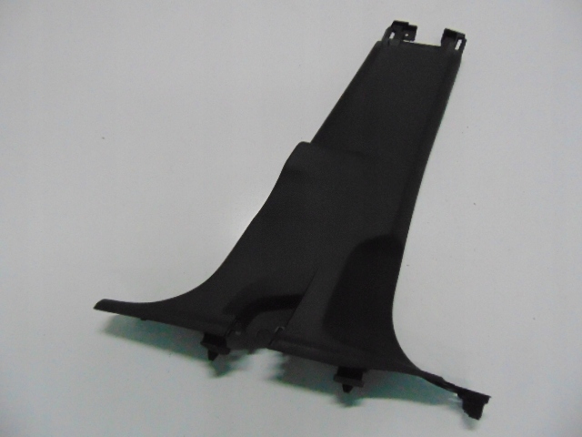 фото №1, Правая защита стойка среднего citroen ds5