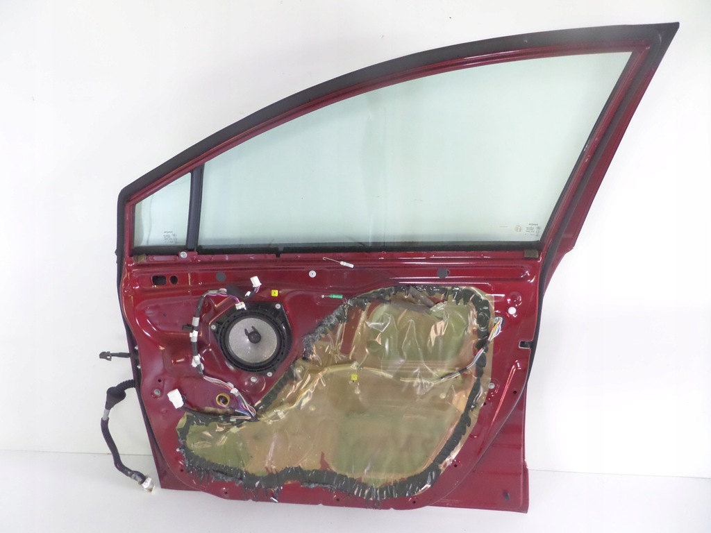 фото №7, Дверь передние правое toyota corolla verso 04-09