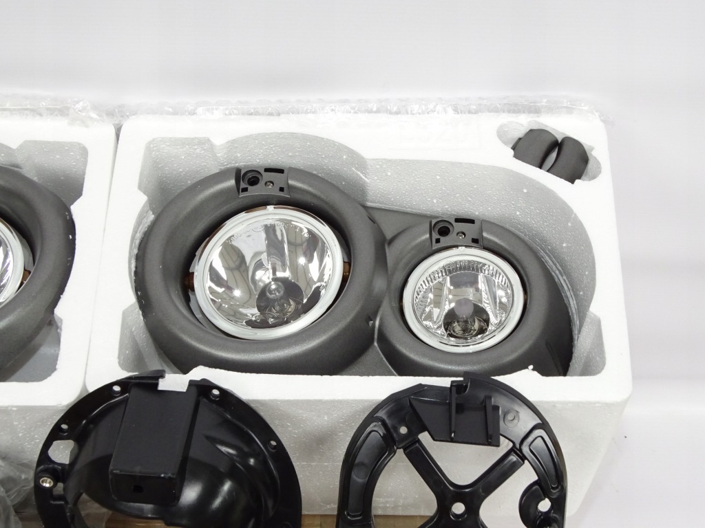 фото №3, Nowe оригинальные противотуманные фары w бампер range rover