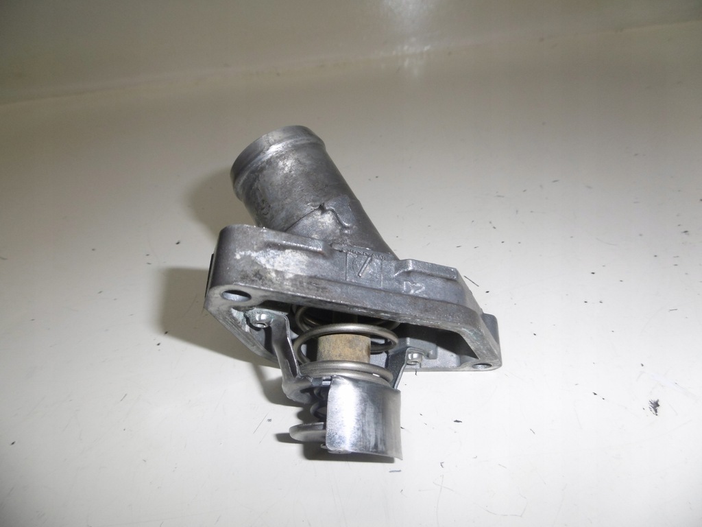 фото №6, Корпус термостата infiniti nissan 3.7 v6