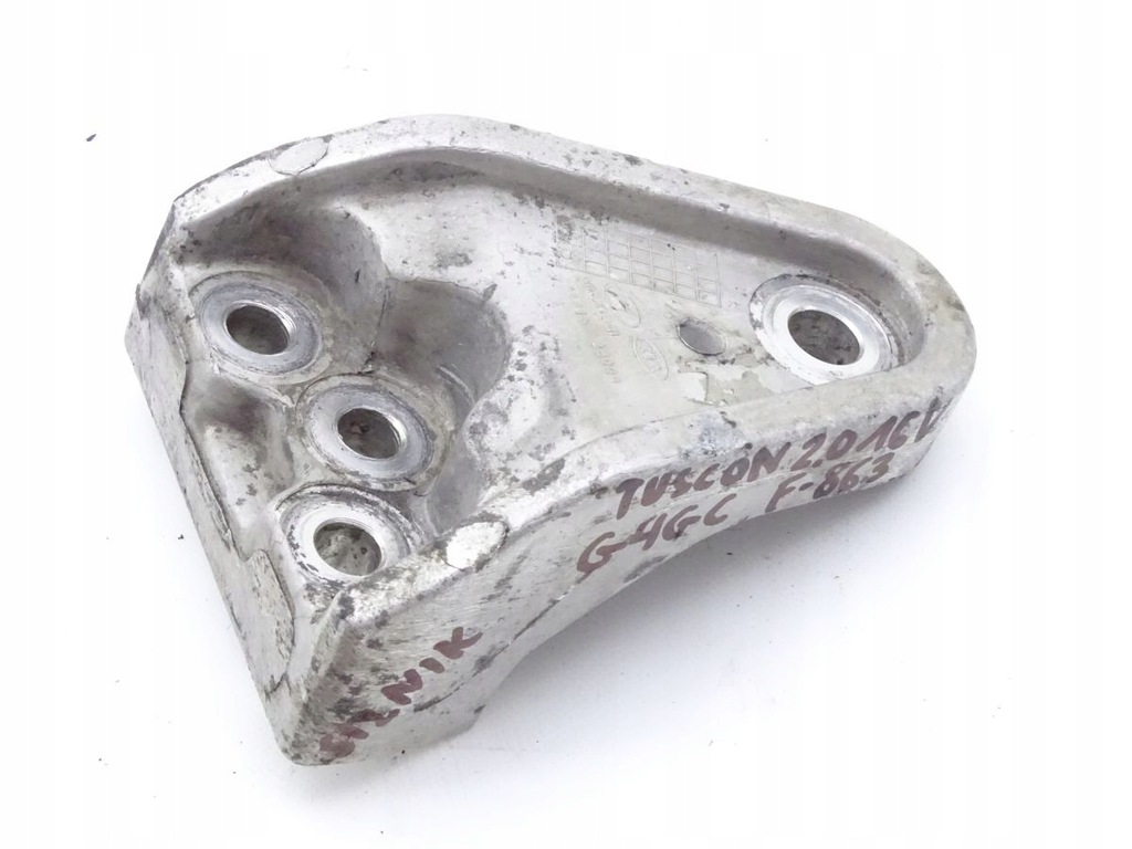 фото №1, Hyundai tucson i 2.0 16v кронштейн двигуна