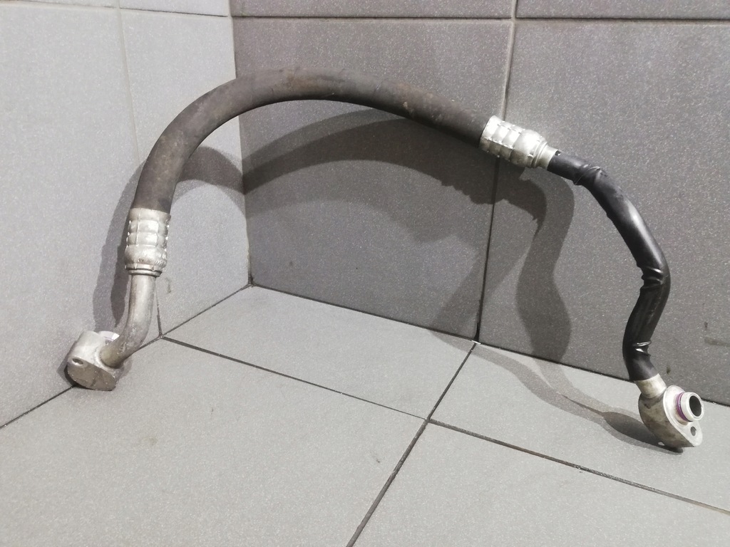 фото №1, Шланг кондиціонера a8 d3 3.0 tdi 4e0260707am