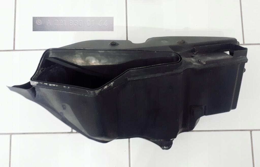 фото №1, W221 s klasa впуск повітря a2218300144