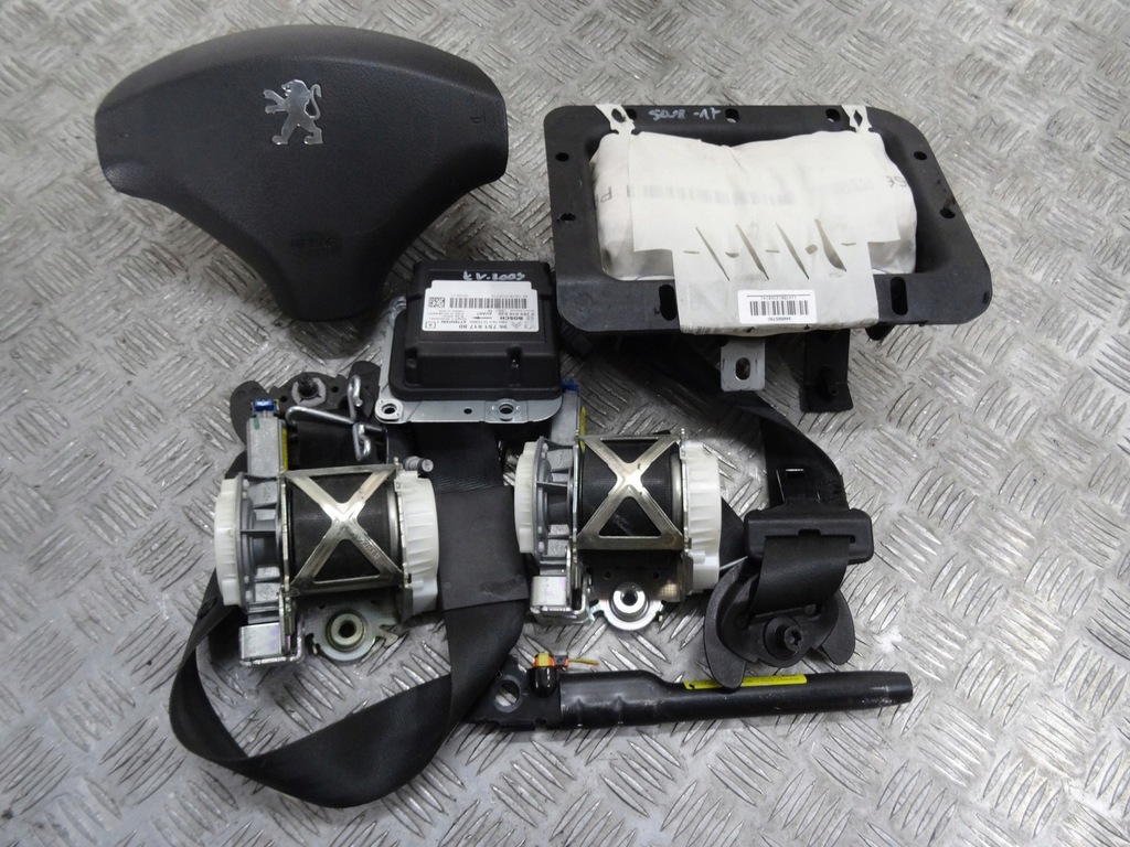 фото №1, Peugeot 3008 подушки безопасности воздушные натяжители комплект