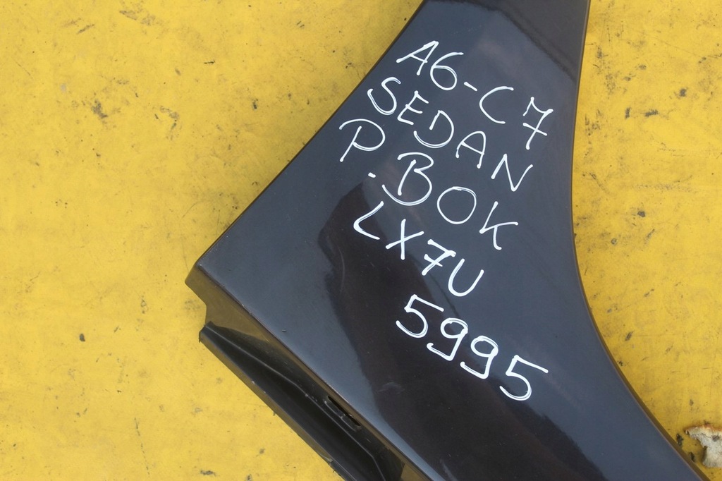 фото №13, Молдинг порог правый bok a6 c7 sedan