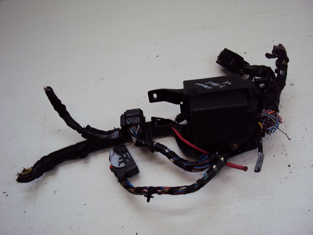 фото №1, Коробка предохранителей jaguar f-pace xe