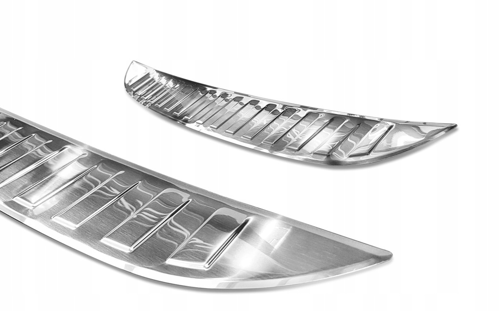 фото №1, Накладка защита молдинг бампера mazda cx-3 2015-