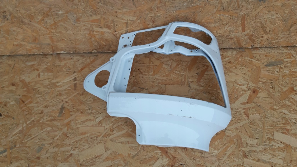 фото №1, Mercedes actros a960 w960 панель фары бампер уголок