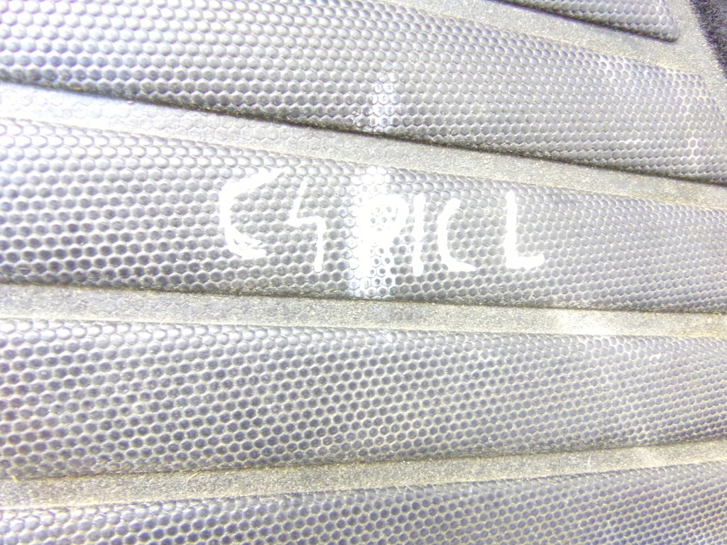 фото №7, Коврик обшивка левый перед c4 picasso eu