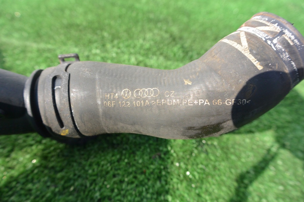 фото №11, Термостат труба wody audi tt 8j 2.0 tfsi bwa vw sea