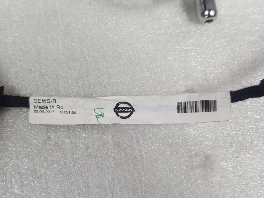 фото №12, Підголівник bose nissan juke micra v k14 86400 5fb2a