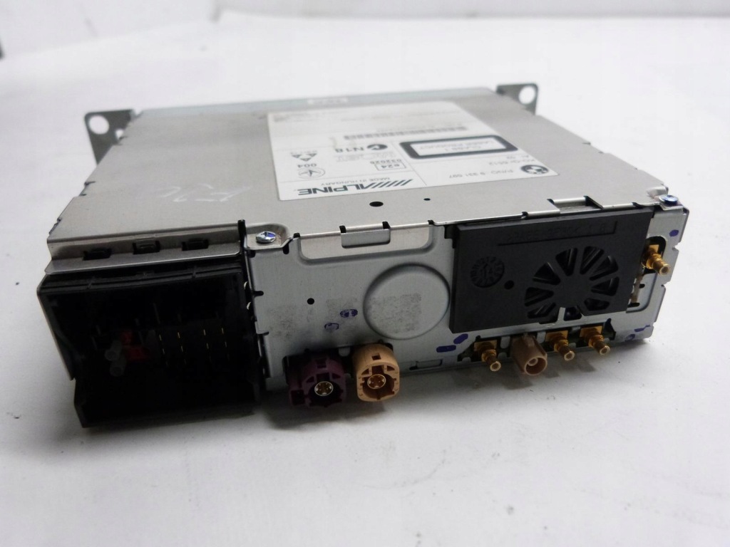 Bmw f10 f20 f30 радио cd навигация alpine 9331597 Цена