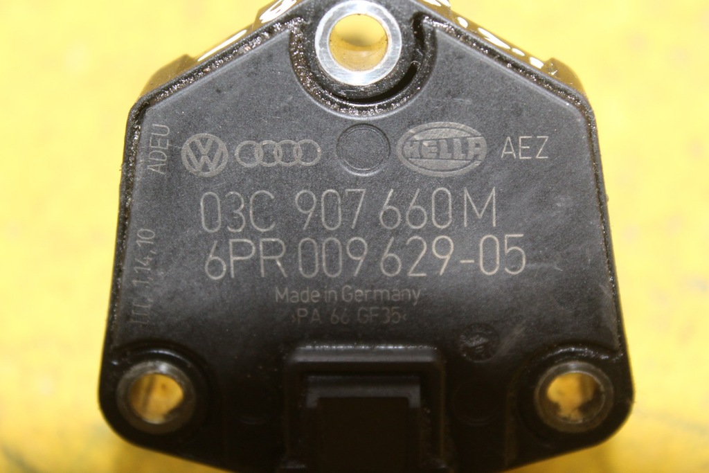 фото №6, Датчик масла vw polo iv 1.2 tsi 03c907660m