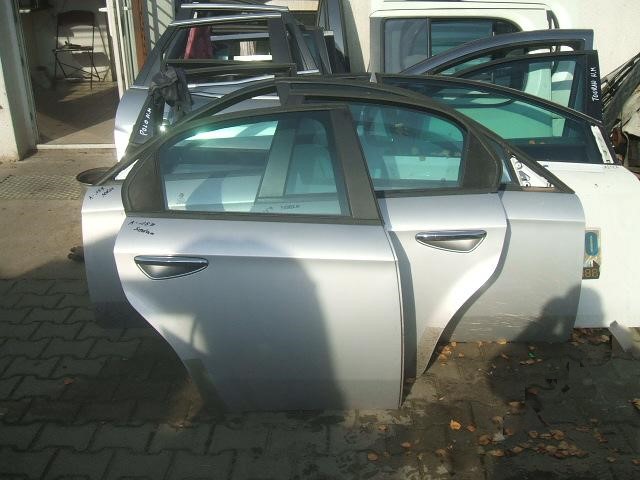 Купить Alfa 159 sedan дверь правое перед передние 565a