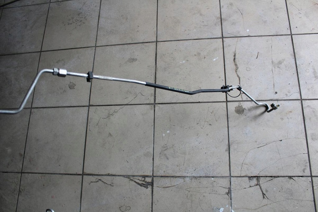 фото №1, Volvo v40 s40 шланг кондиціонера europa