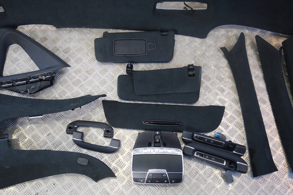 фото №5, Стеля czarna панорама mercedes maybach