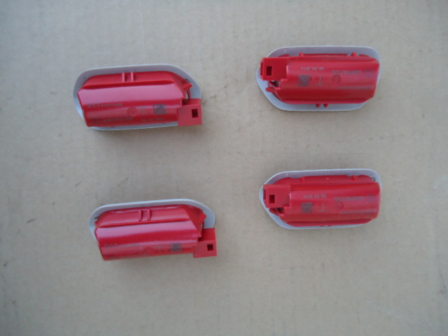 фото №7, Mercedes w222 лампа led обшивка двері a0009061335