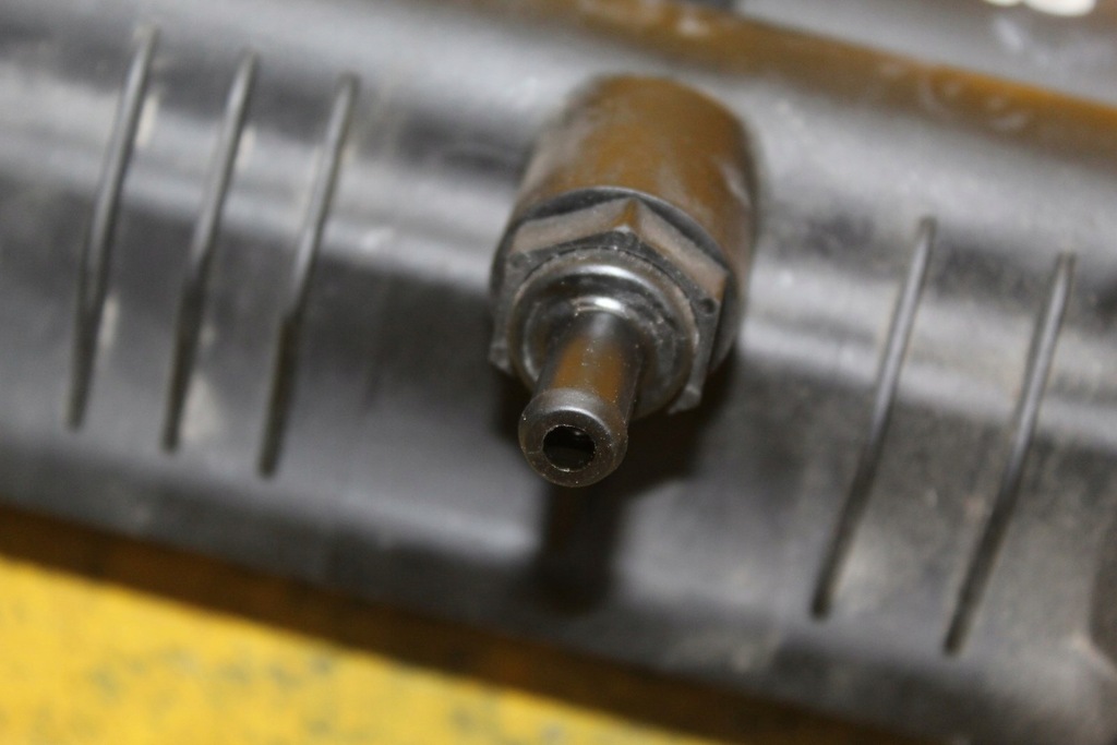 фото №8, Крышка клапанов hyundai getz 1.0 b