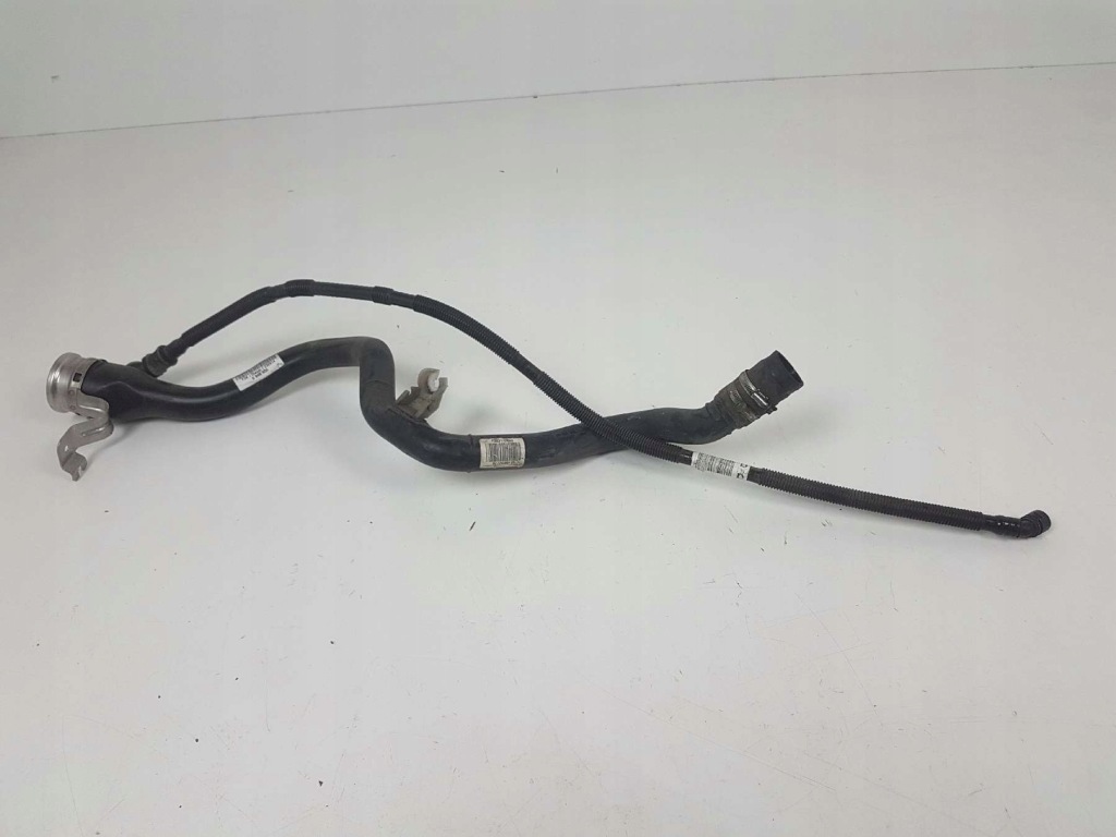 Купить Bmw f30 f31 2.0d труба заливная горловина топлива 7244031