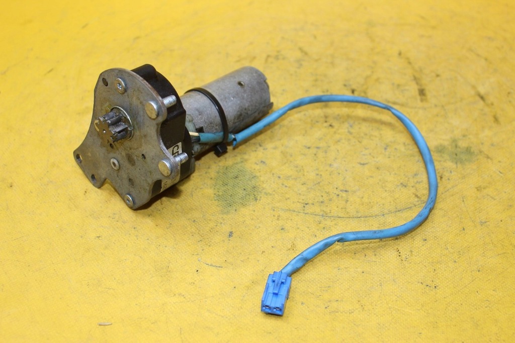 фото №1, Моторчик регулировки сиденье mercedes w210