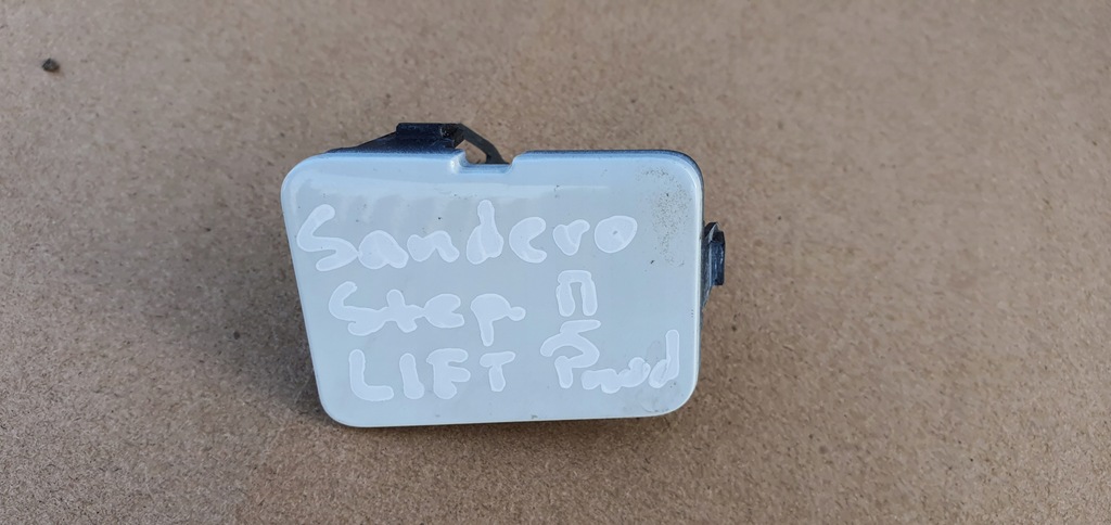 фото №1, Dacia sandero stepway ii lift заглушка фаркоп перед