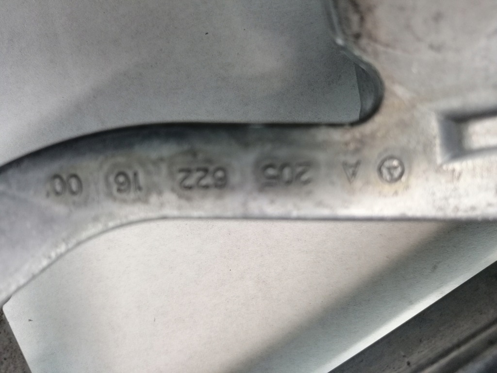 фото №5, Mercedes w205 панель фары кронштейн кронштейн перед