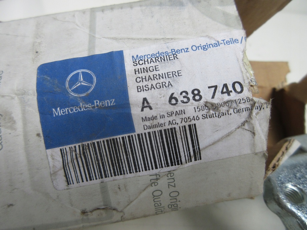 фото №5, Петля кришки mercedes vito viano w638 a6387400237