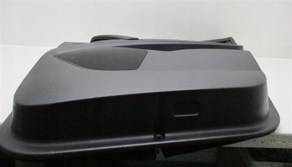 фото №6, Обшивка двері правий задня audi q7 4l alcantara eu