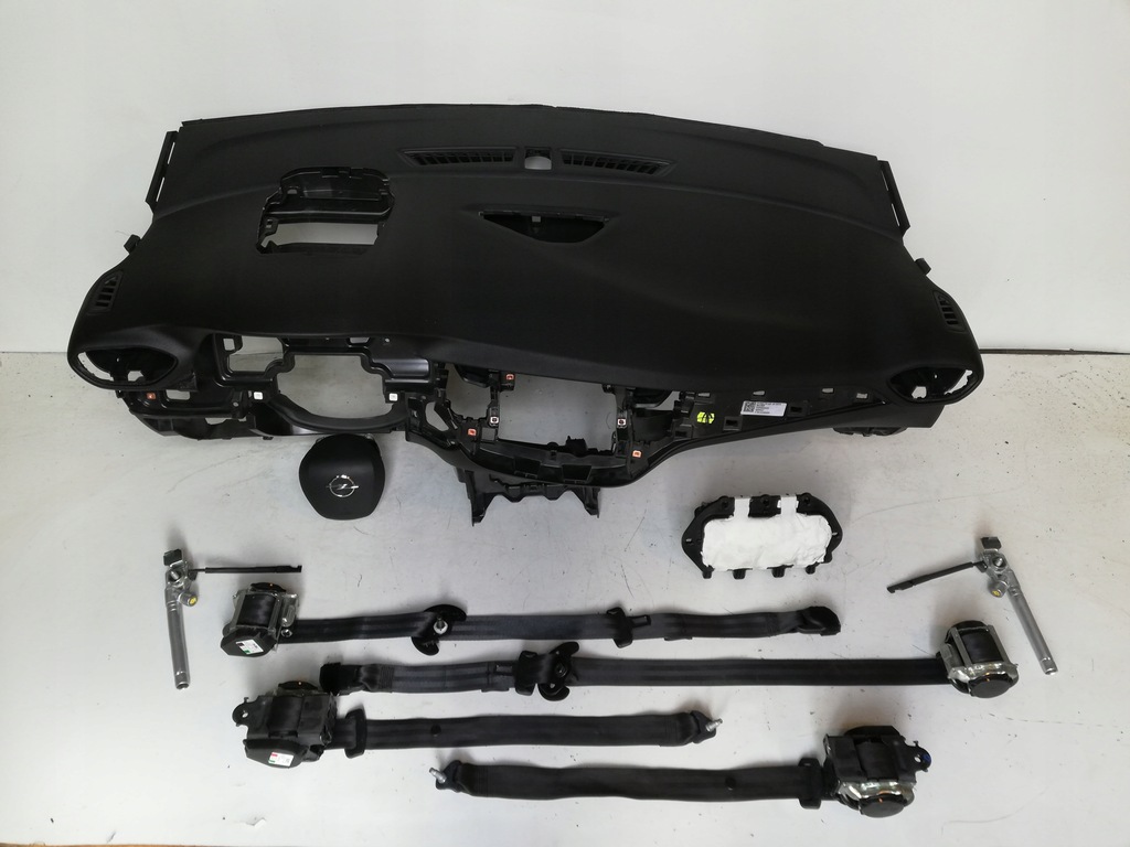 фото №1, Opel crossland панель приладів консоль подушка безпеки подушки безпеки ремені оригінал демонтаж