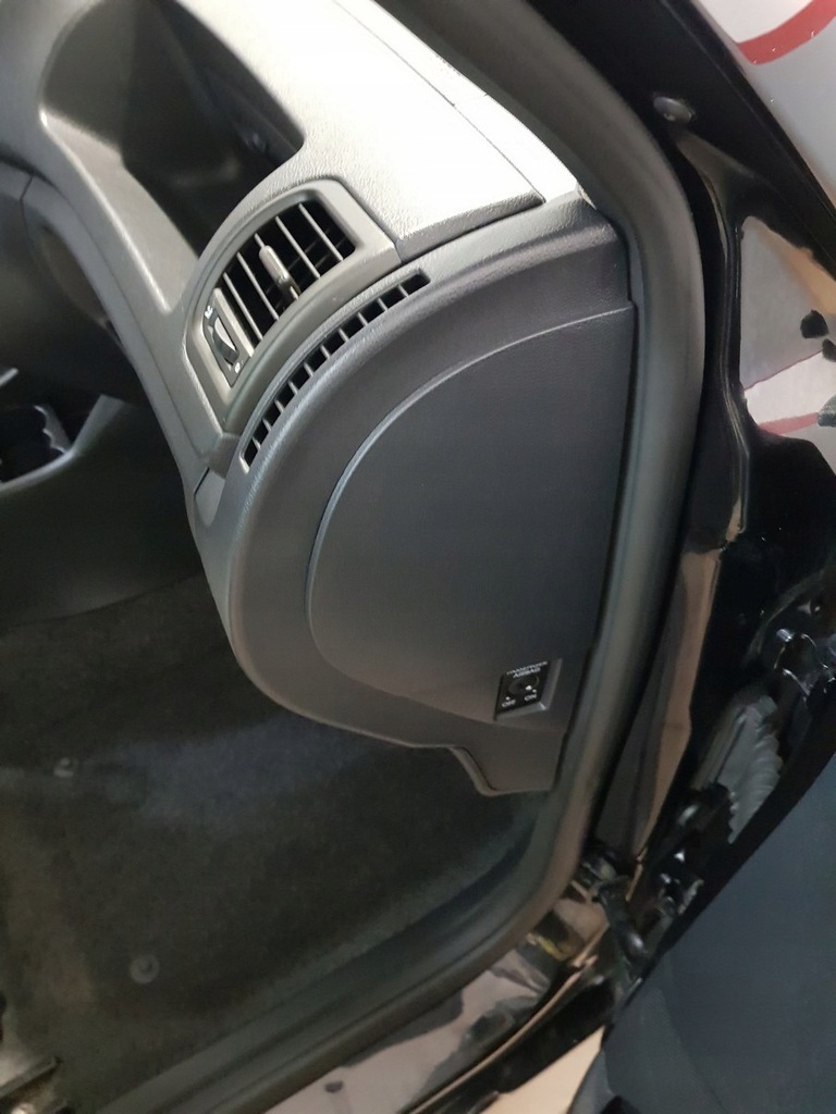 фото №1, Заглушка консолі skoda fabia 2 ii combi