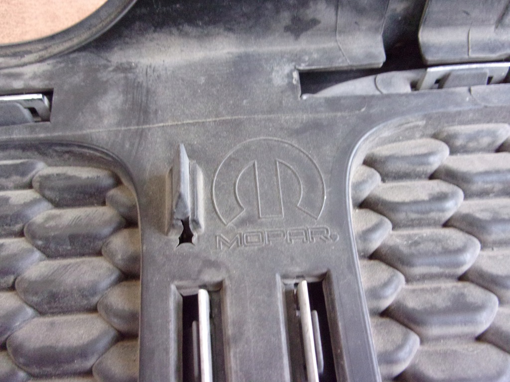 фото №14, Jeep renegade 2014-2018 14-18 решітка радіатора решітка радіатора перед