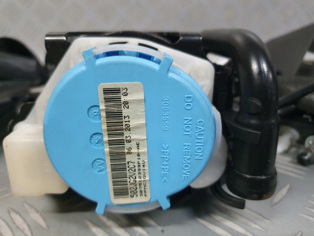 фото №3, Ремені натягувачі ременів натягувачі перед insignia a