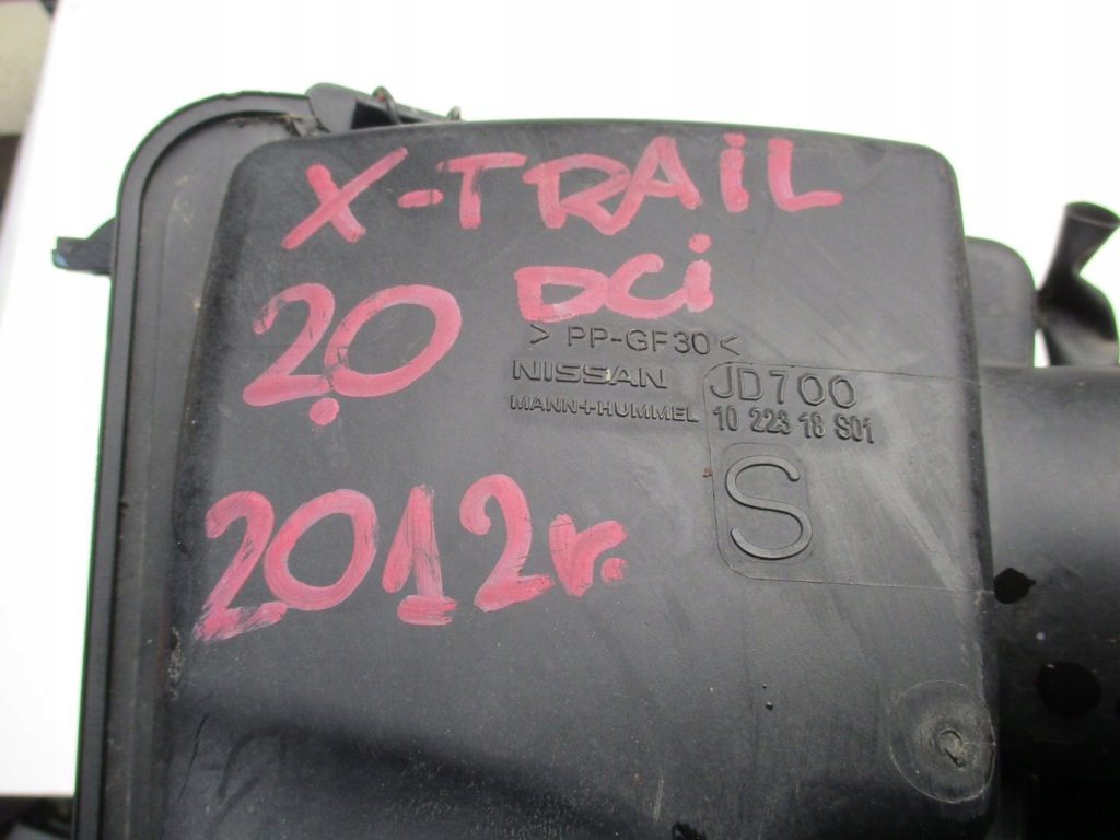 фото №4, Корпус фильтра воздуха nissan x trail 2,0dci 12r