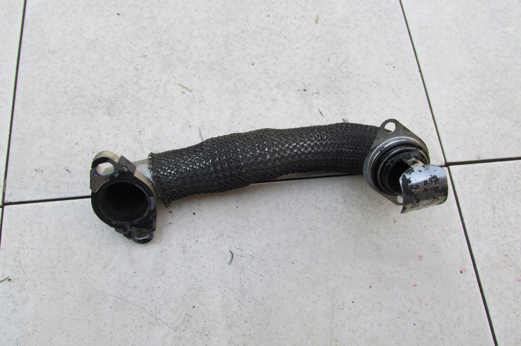 фото №1, Труба выхлопных газов egr ecosport fiesta mk7 1,5 tdci 2014