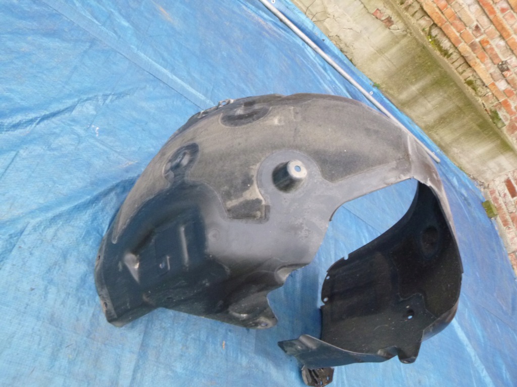 фото №2, Tesla 3 підкрилок передні праве