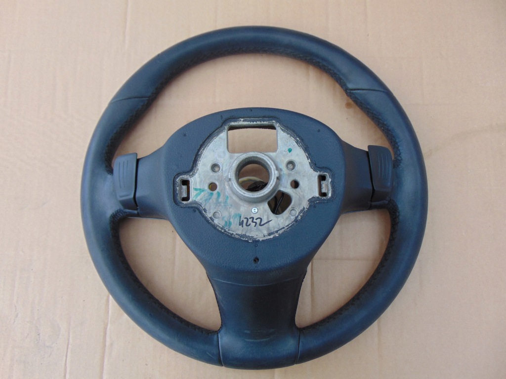 фото №5, Vw touareg 7p воздуховод с multi функция r-line