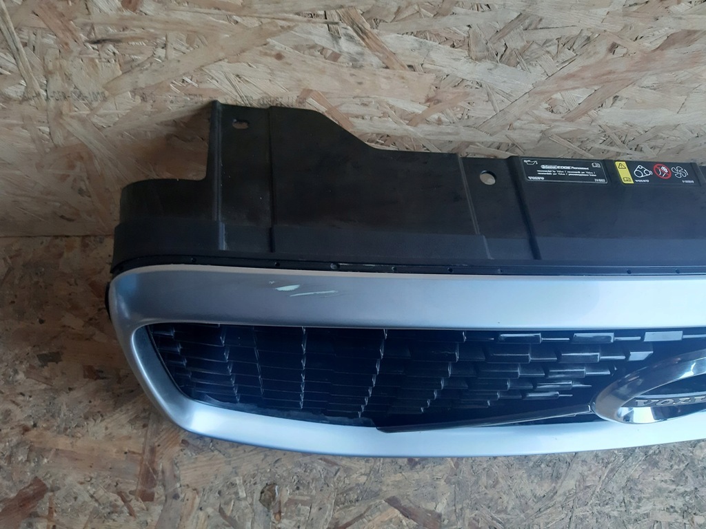 фото №5, Volvo xc60 ii решётка радиатора бампера решётка радиатора r-design 2017-