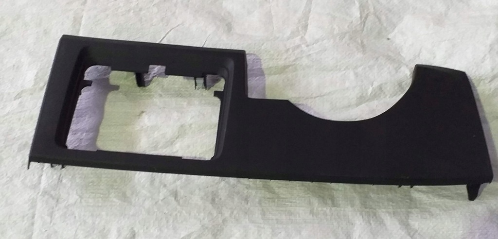 фото №1, Bmw x2 f39 x1 f48 захист заглушка консолі 6822057