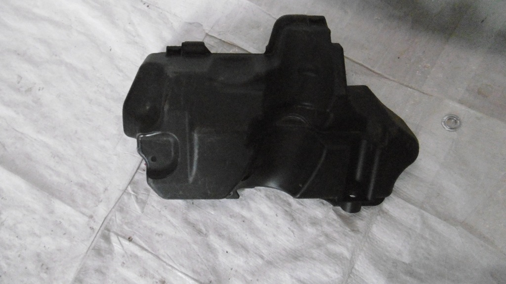 фото №1, Megane ii scenic 1.5 dci защита 8200549100