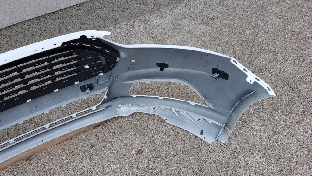 Mondeo mk5 бампер перед оригинал e131 Оригинал