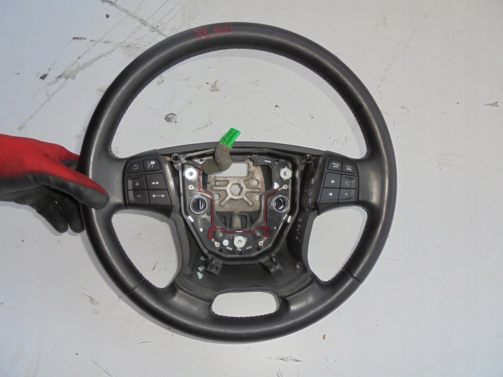 фото №1, Воздуховод кожа управление volvo xc60 i