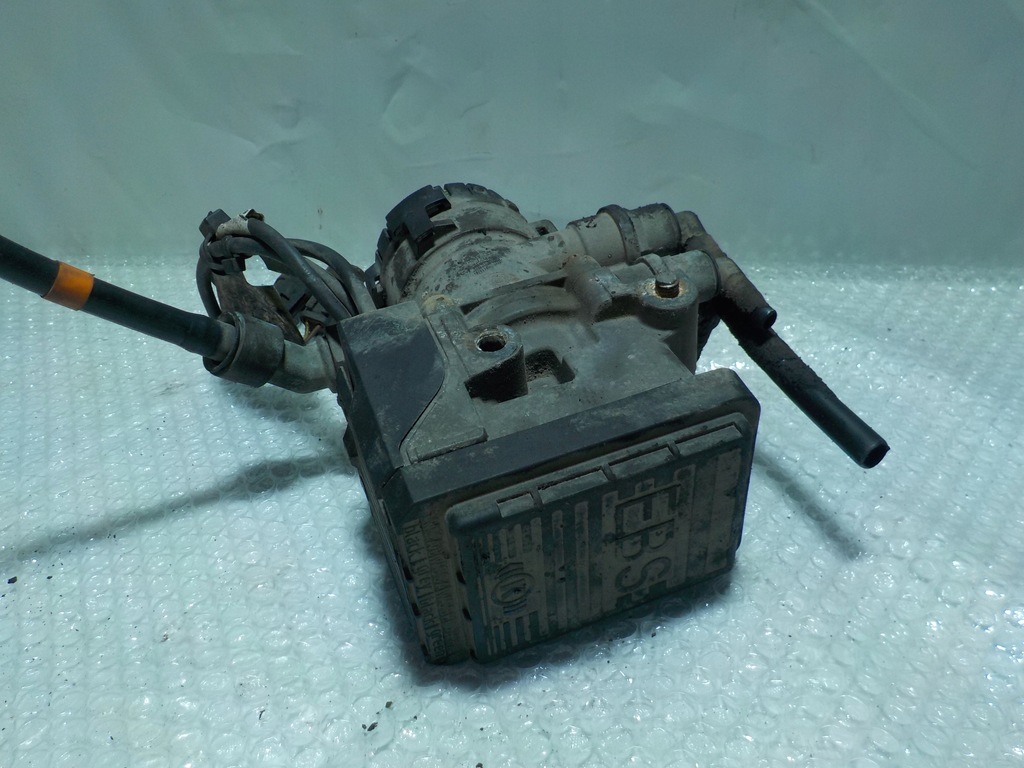 фото №6, Renault magnum 440 dxi 2006r клапан модулятор ebs