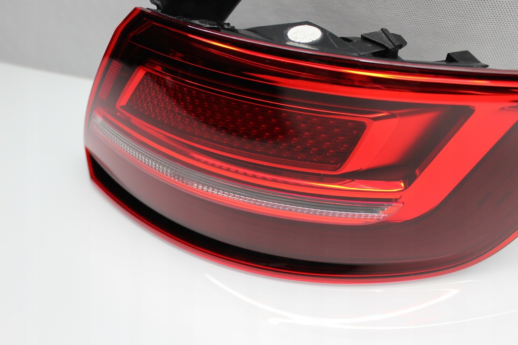 фото №5, Audi a3 sportback lift 8v лампа правый задняя 2016+