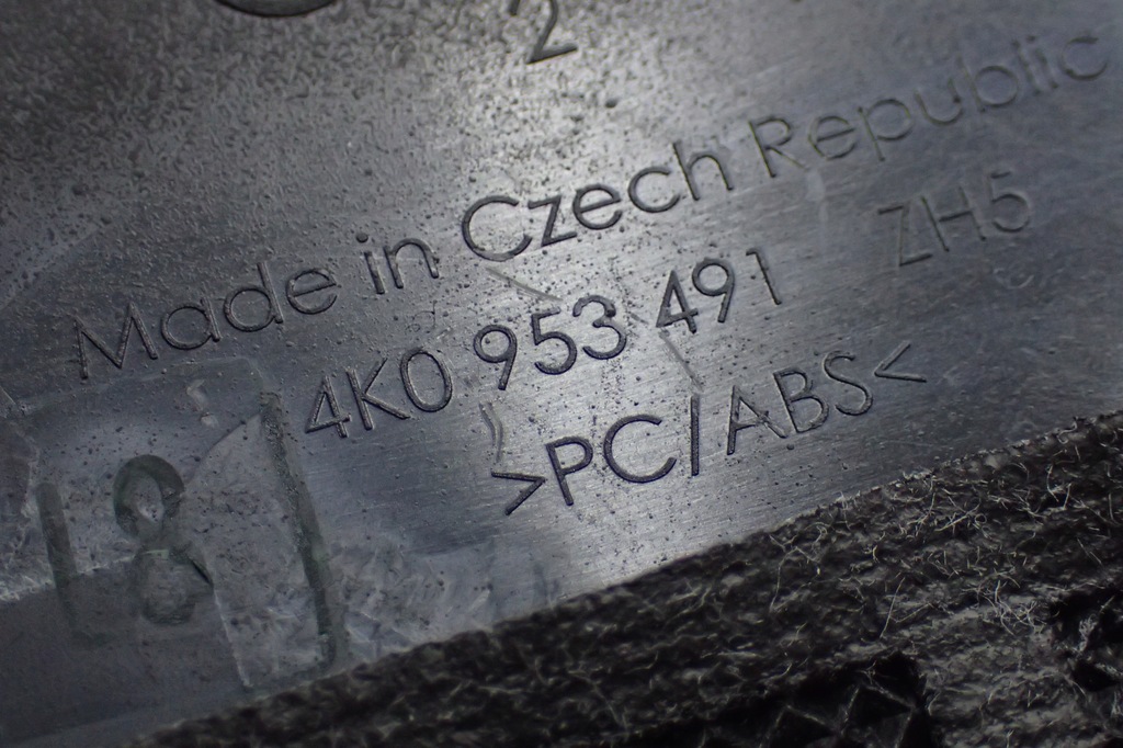 фото №6, Audi a6 c8 корпус руля 4k0953512 4k0953491