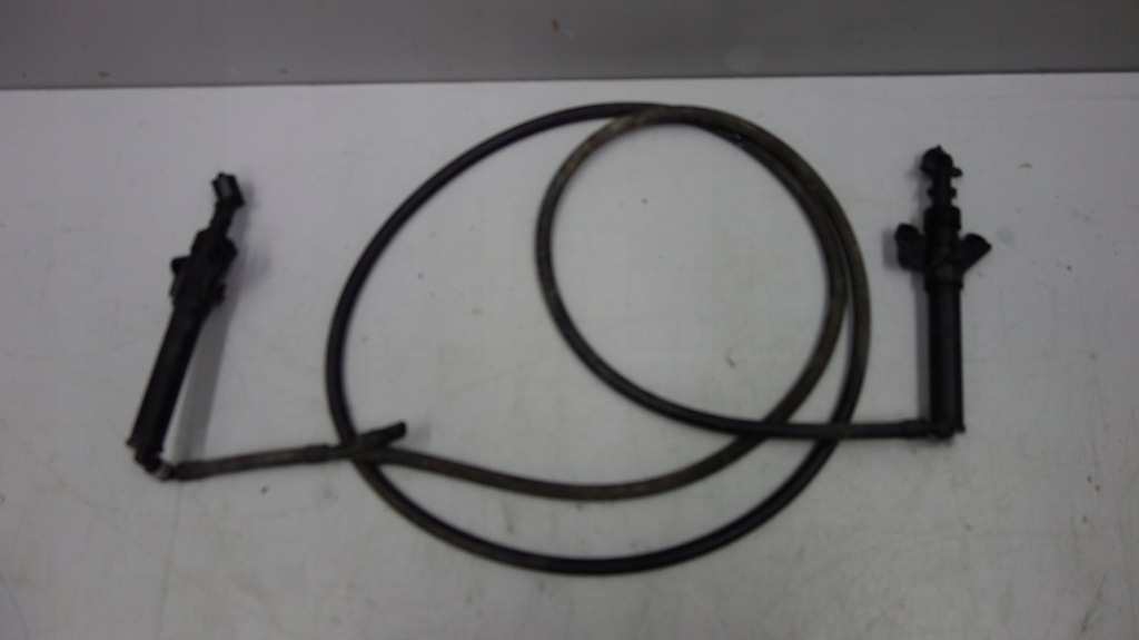 фото №1, Volvo v40 омивач лампи правий лівий