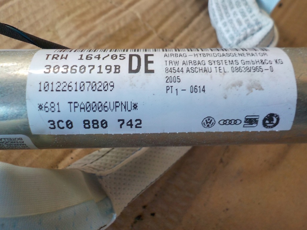 фото №4, Шторка безпеки повітря права подушка безпеки vw passat b6 2005r